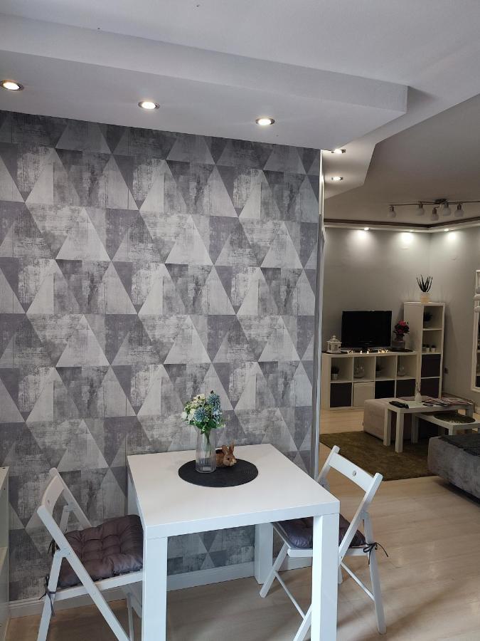 Center Danube Street Apartment Novi Sad Luaran gambar