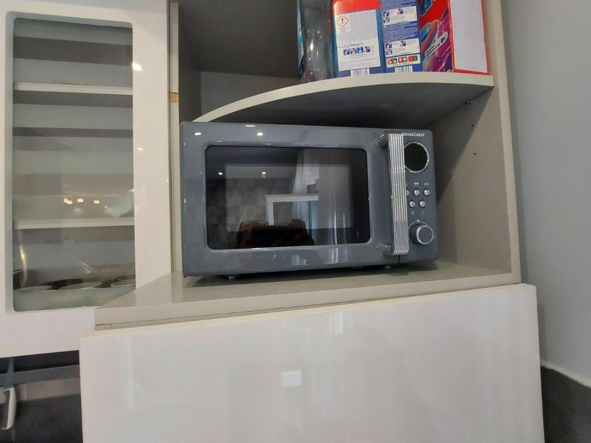Center Danube Street Apartment Novi Sad Luaran gambar