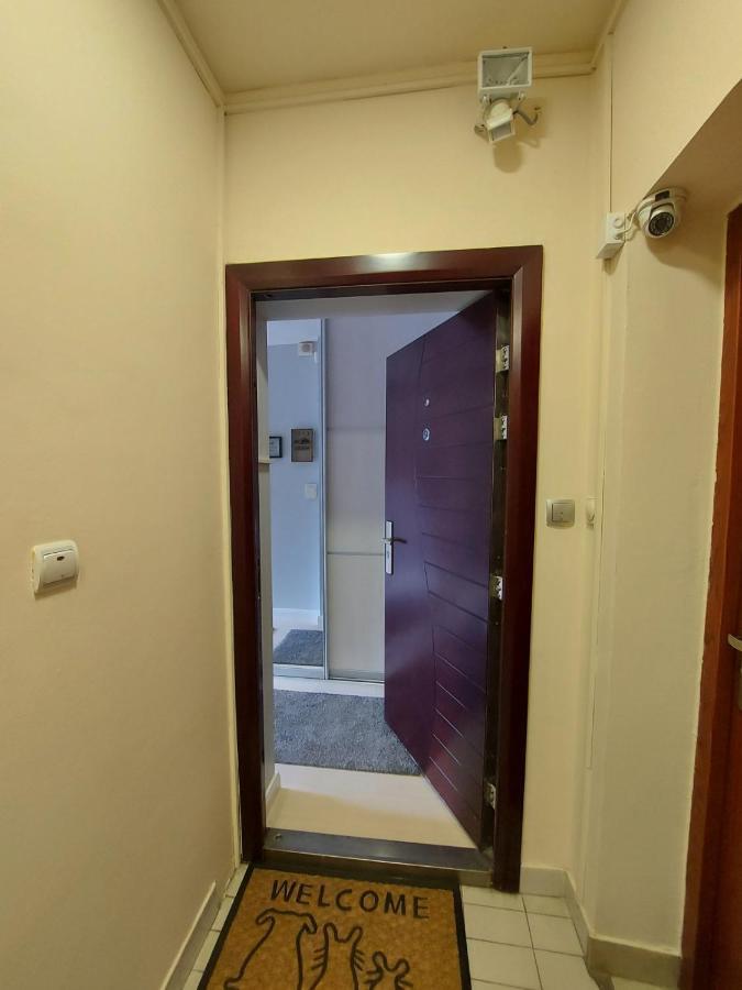 Center Danube Street Apartment Novi Sad Luaran gambar