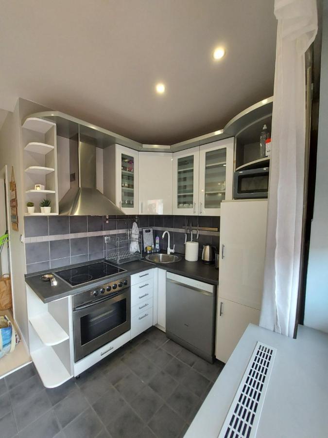 Center Danube Street Apartment Novi Sad Luaran gambar